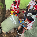 Rescatan a tres menores tras caer al Río San Juan; presuntamente se encontraban bajo los efectos del alcohol