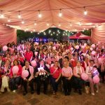 Puente de la Historia se ilumina de rosa para resaltar la importancia de la detección y atención oportuna del cáncer de mama